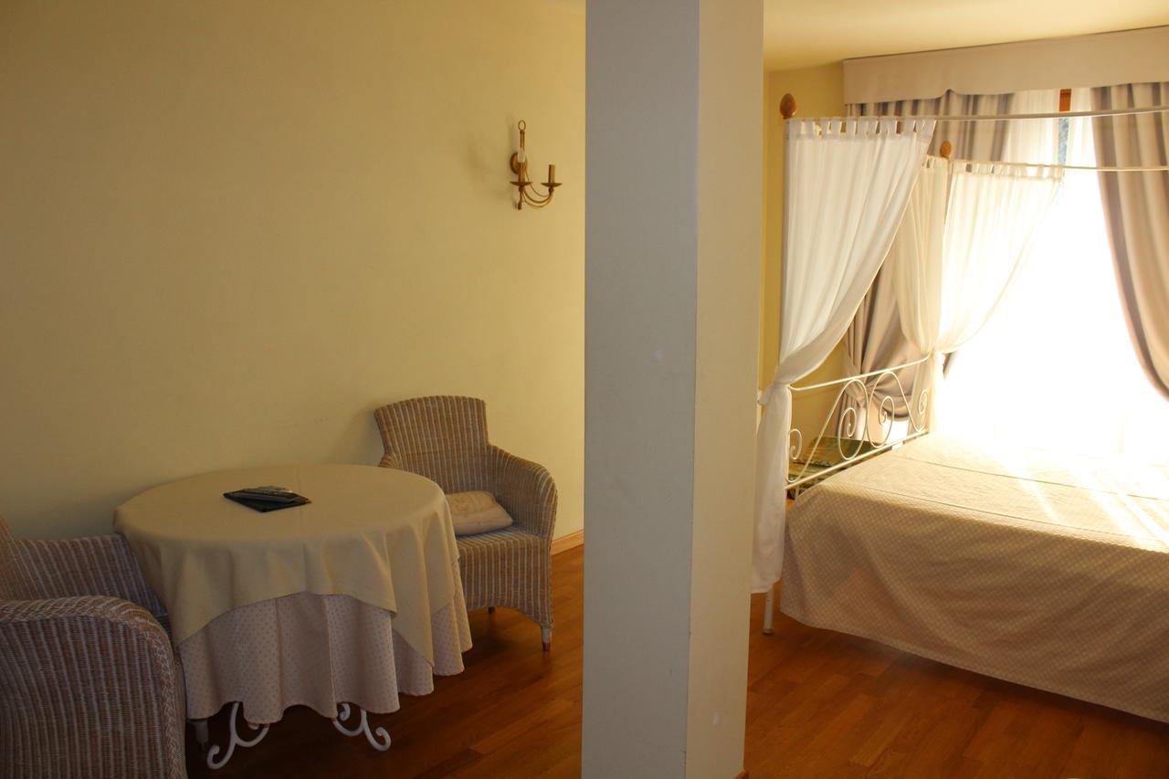 Villa Elite Resort Лимоне-суль-Гарда Экстерьер фото