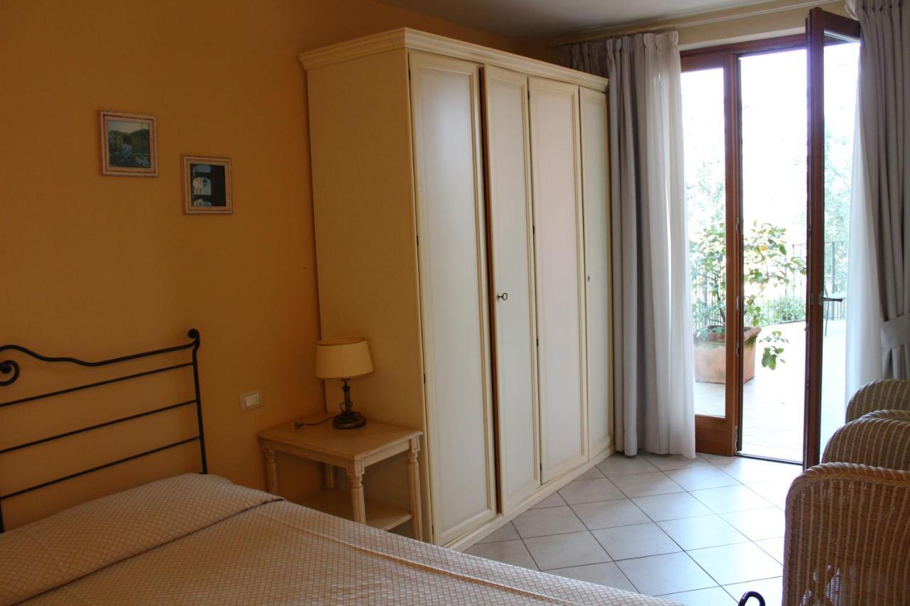Villa Elite Resort Лимоне-суль-Гарда Экстерьер фото